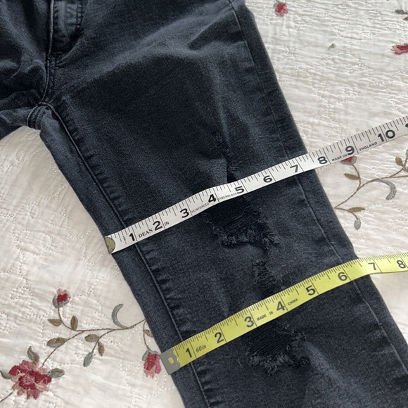 KanCan🖤Skinny Distressed Black JEANS Midrise with Stretch🌻9/28 - Picture 11 of 13